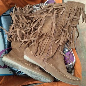 Moccasin ladies' size 7 in good condition
